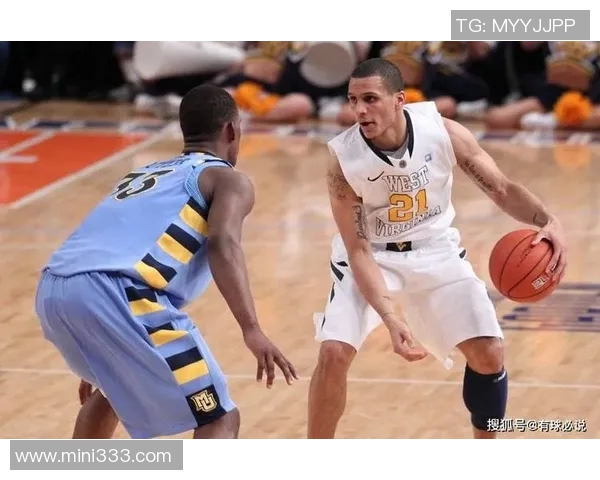 飞镖卢克与足球明星的奇妙对决与友谊故事